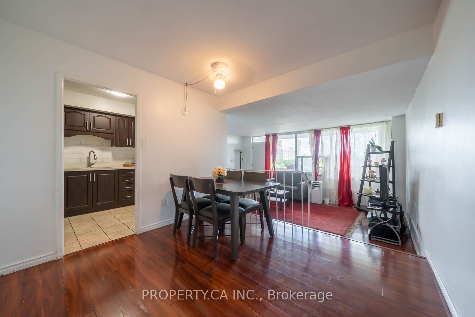 20 Forest Manor Rd, #605