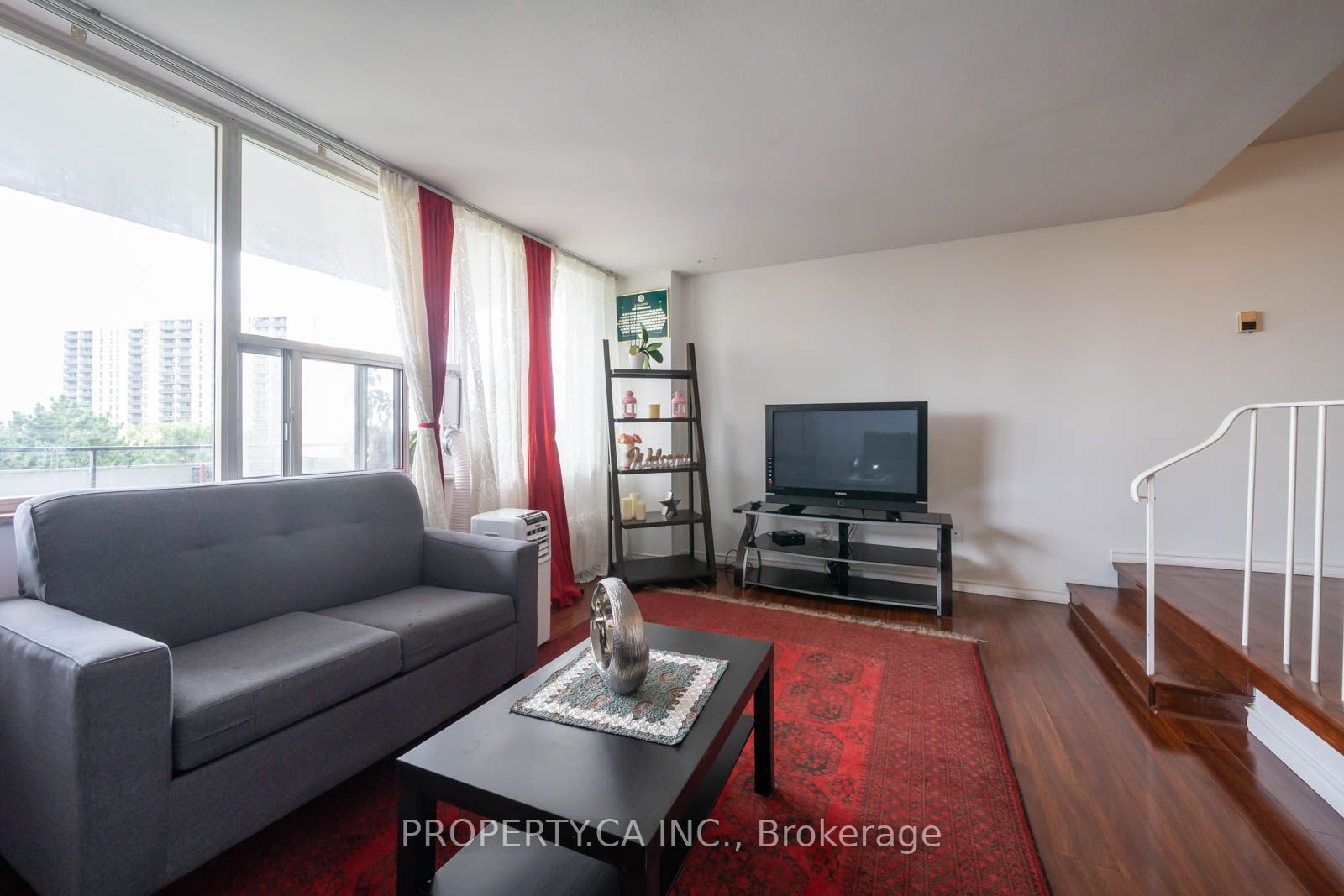 20 Forest Manor Rd, #605