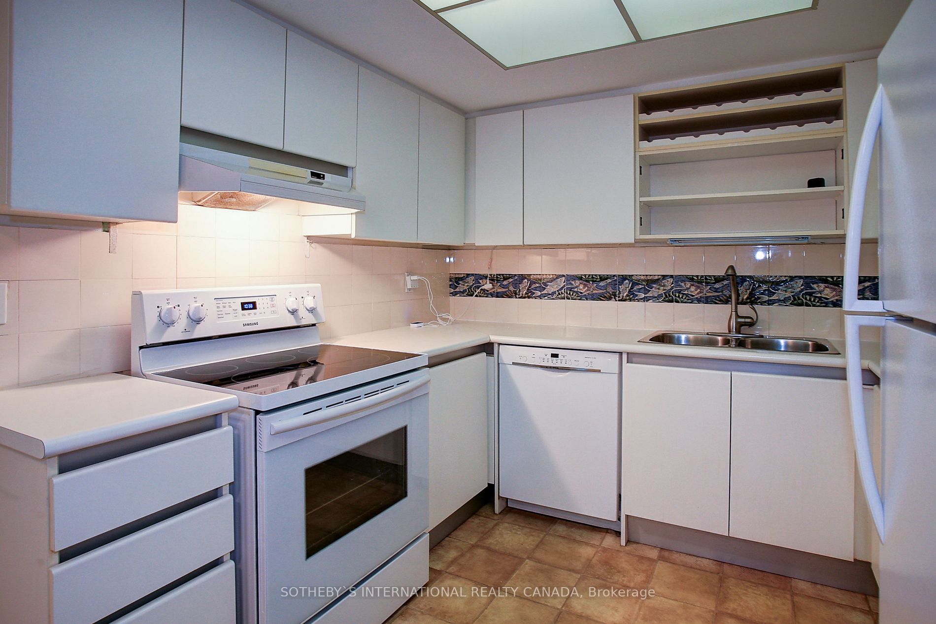 18 Lower Village Gate, #107