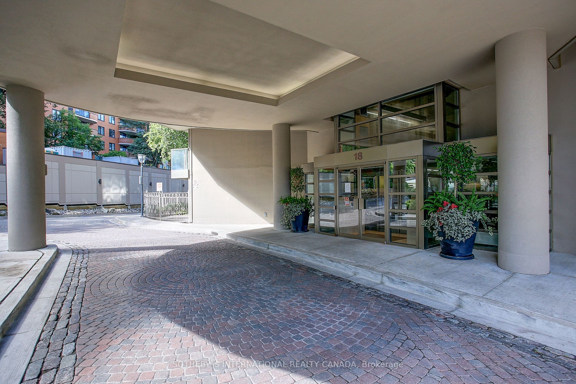 18 Lower Village Gate, #107