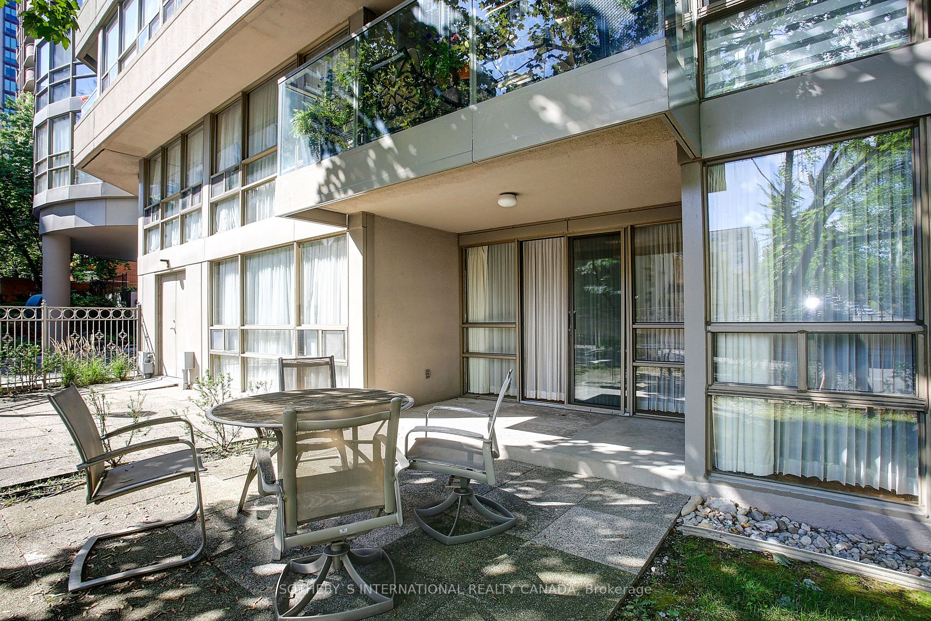 18 Lower Village Gate, #107