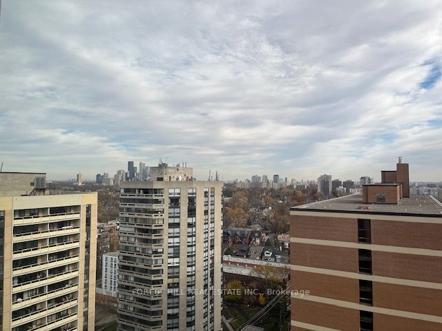 320 Tweedsmuir Ave, #1806