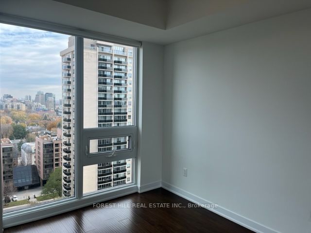 320 Tweedsmuir Ave, #1806