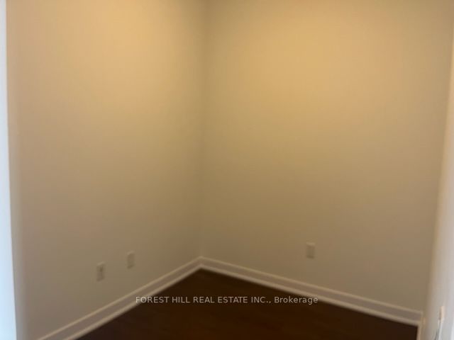 320 Tweedsmuir Ave, #1806