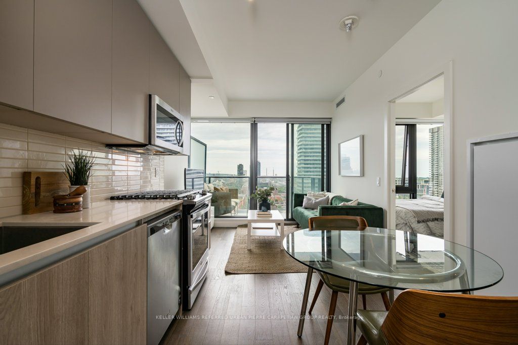 2A Church St, #2011