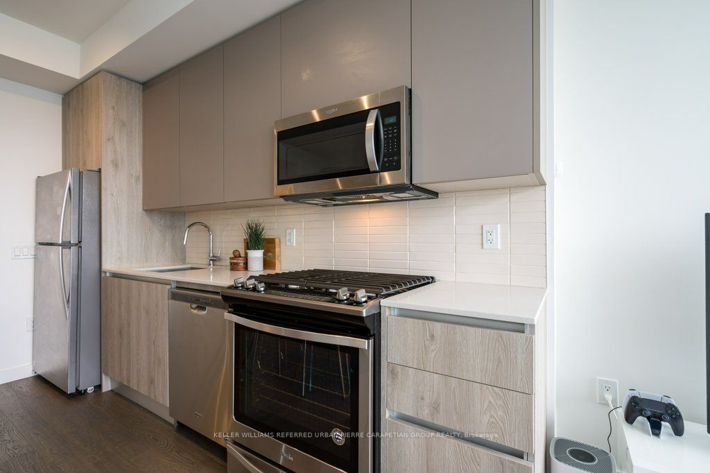 2A Church St, #2011