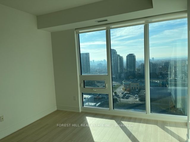 310 Tweedsmuir Ave, #1901
