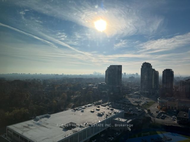 310 Tweedsmuir Ave, #1901