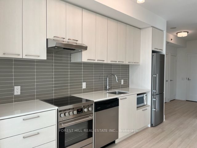 310 Tweedsmuir Ave, #1901