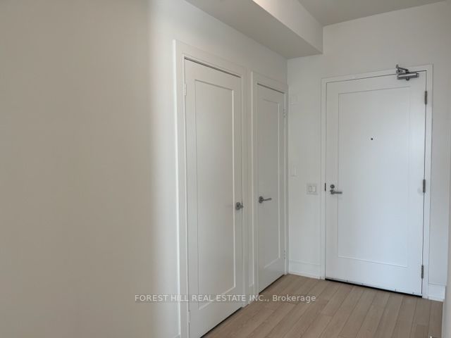 310 Tweedsmuir Ave, #1901