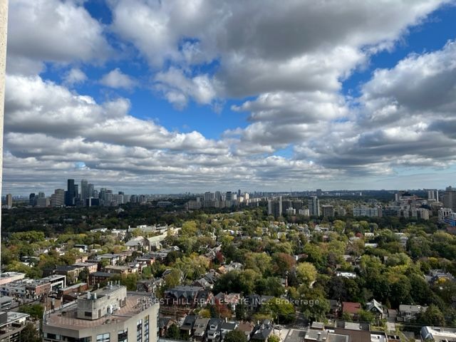 320 Tweedsmuir Ave, #2906