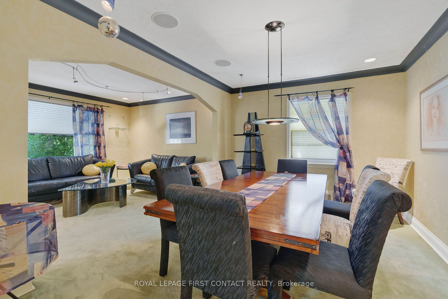 34 Touraine Ave