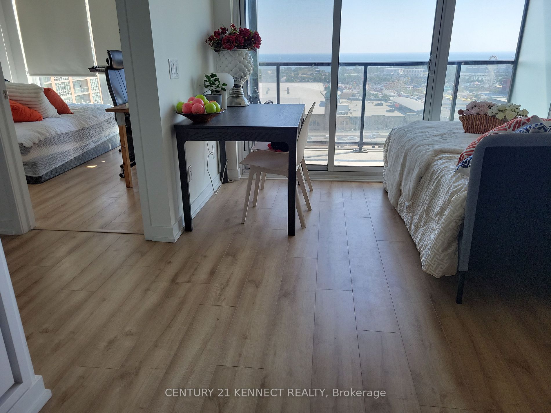 135 East Liberty St, #1312