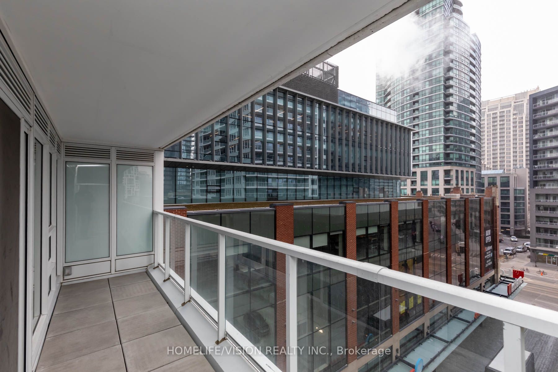 17 Bathurst Street, #603