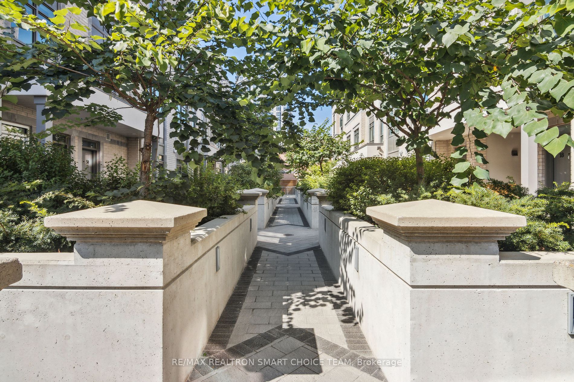 52 Holmes Ave, #3