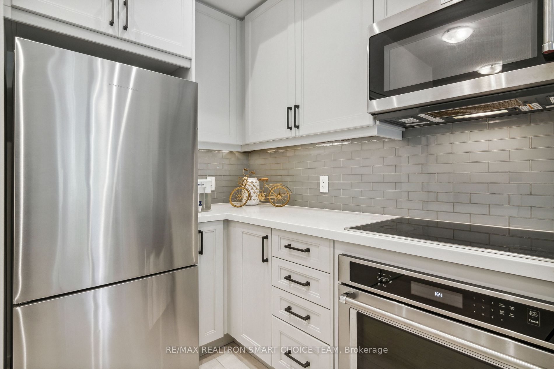 52 Holmes Ave, #3