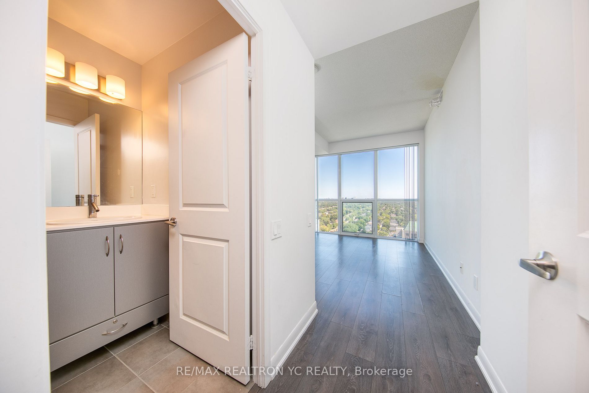 5168 Yonge St, #2912