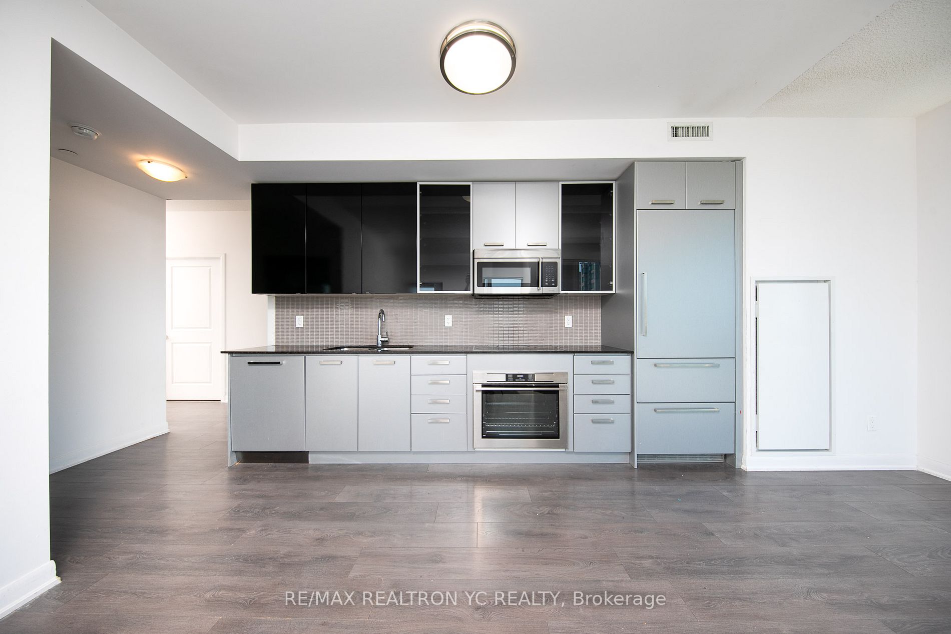 5168 Yonge St, #2912