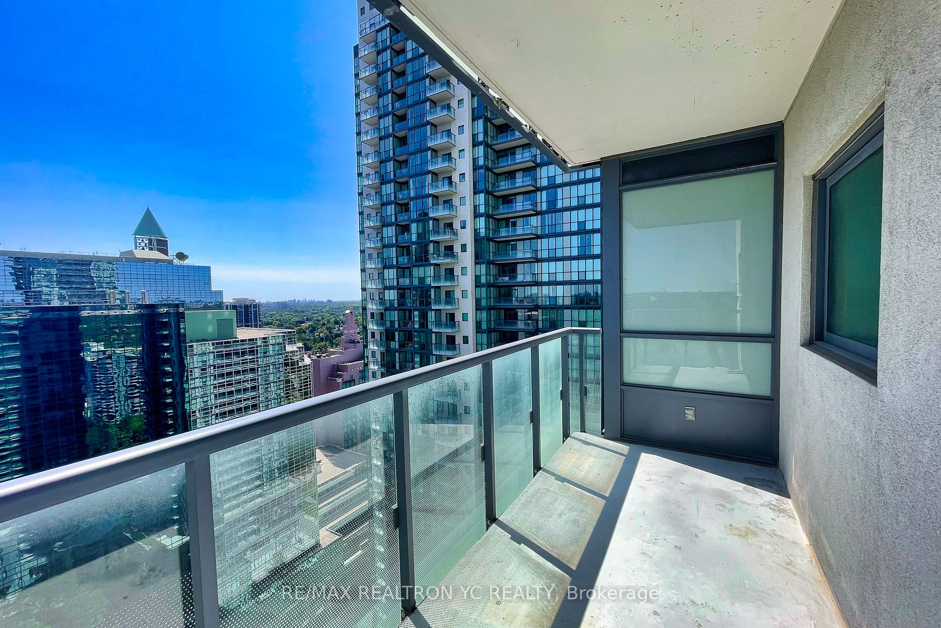 5168 Yonge St, #2912