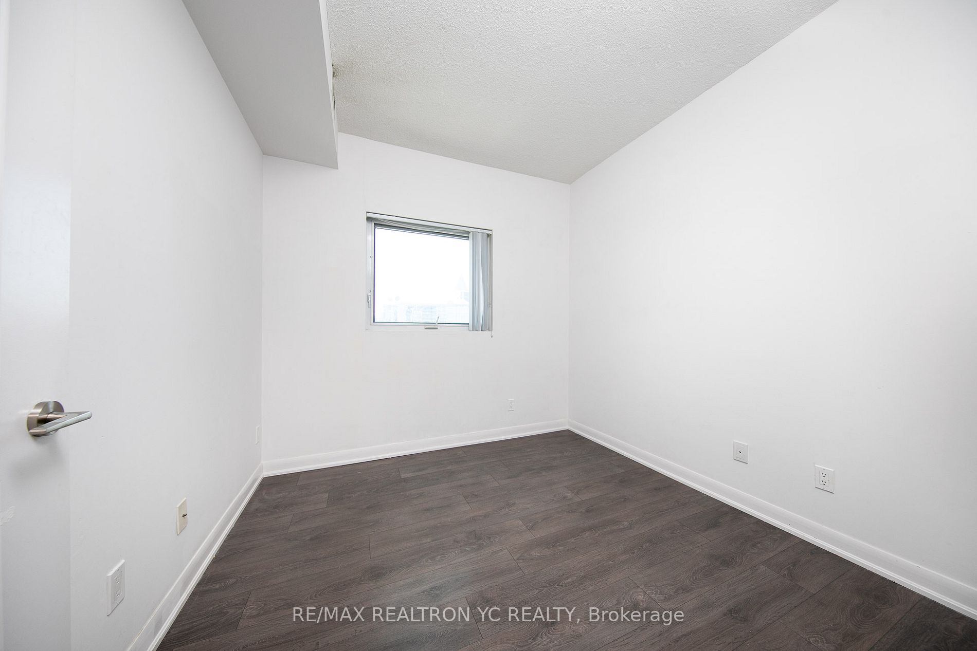 5168 Yonge St, #2912