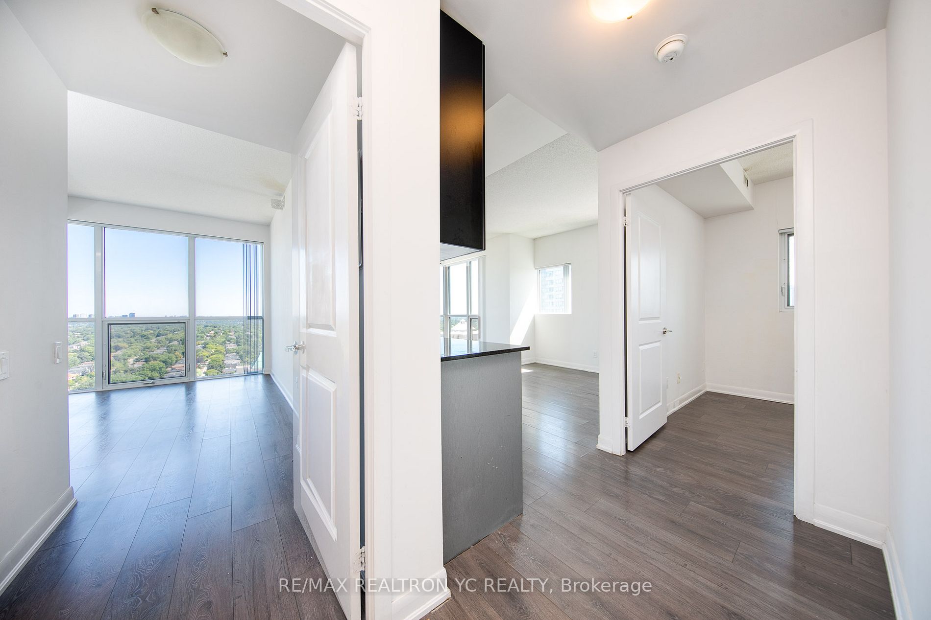 5168 Yonge St, #2912