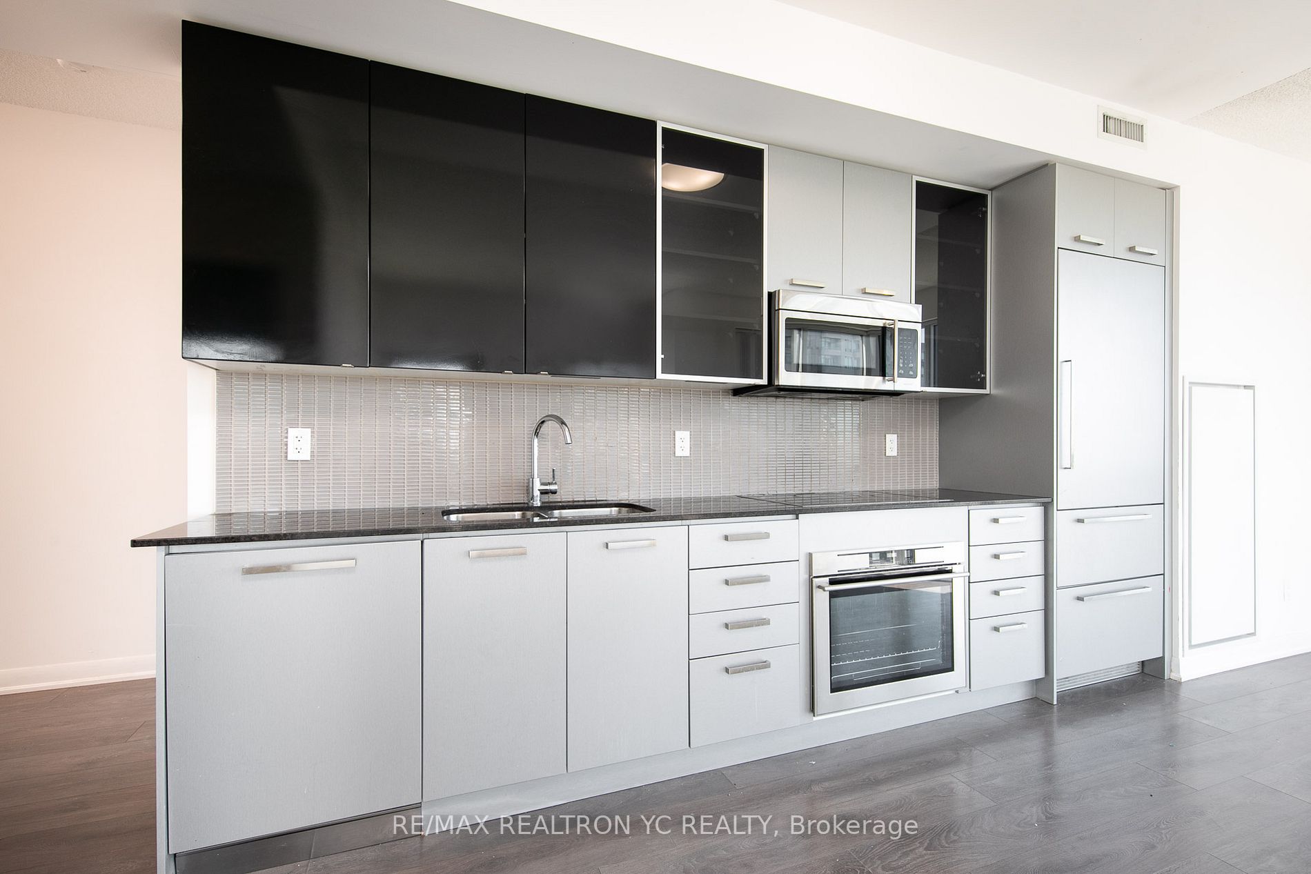 5168 Yonge St, #2912