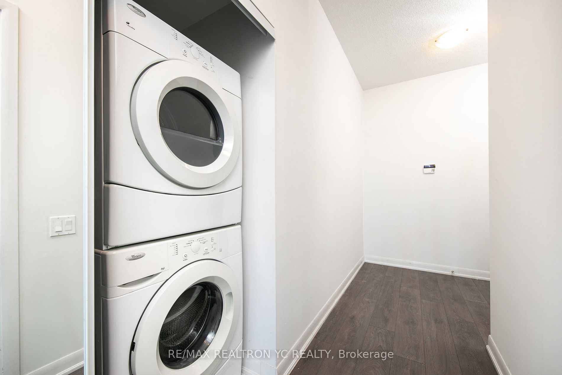 5168 Yonge St, #2912
