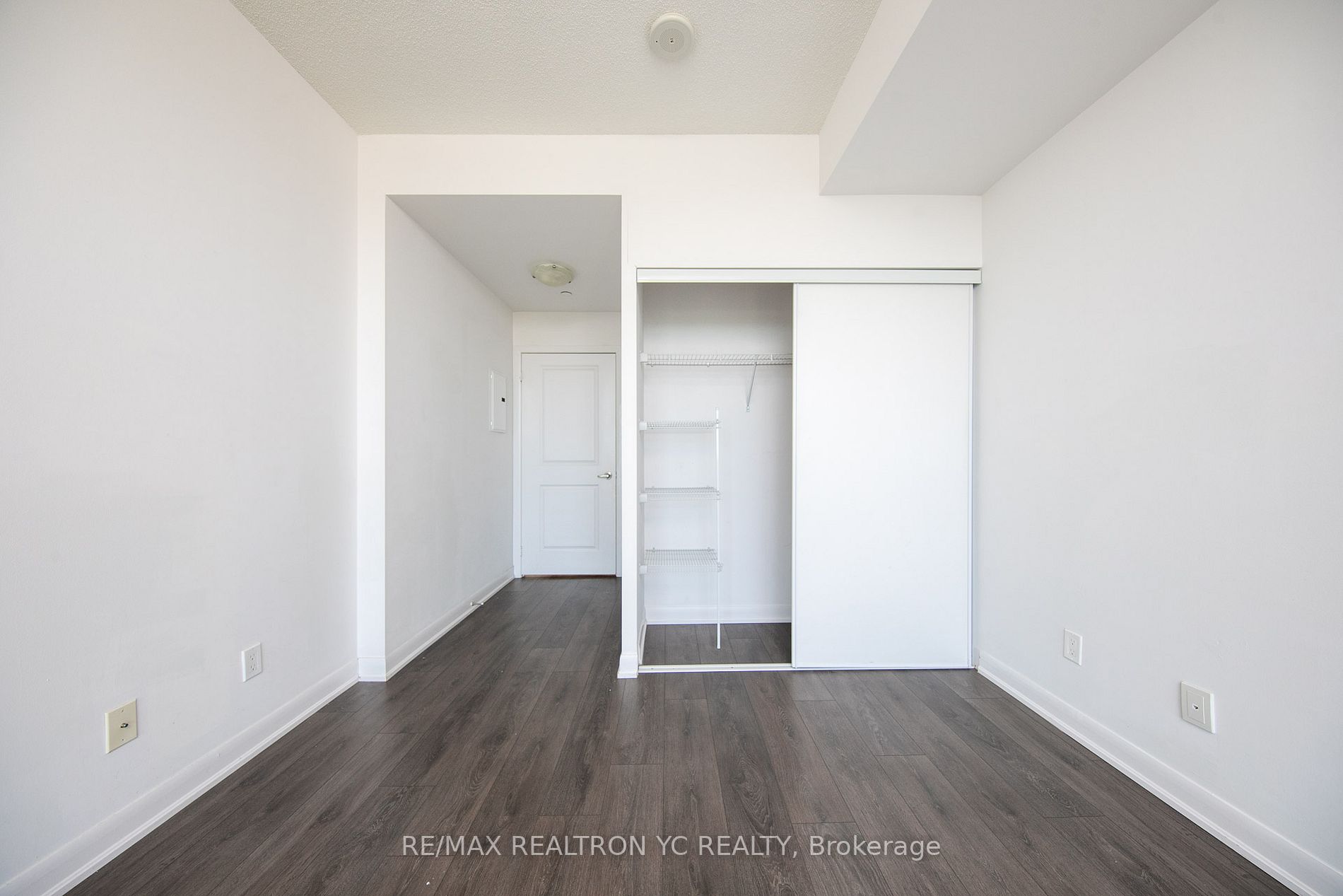 5168 Yonge St, #2912