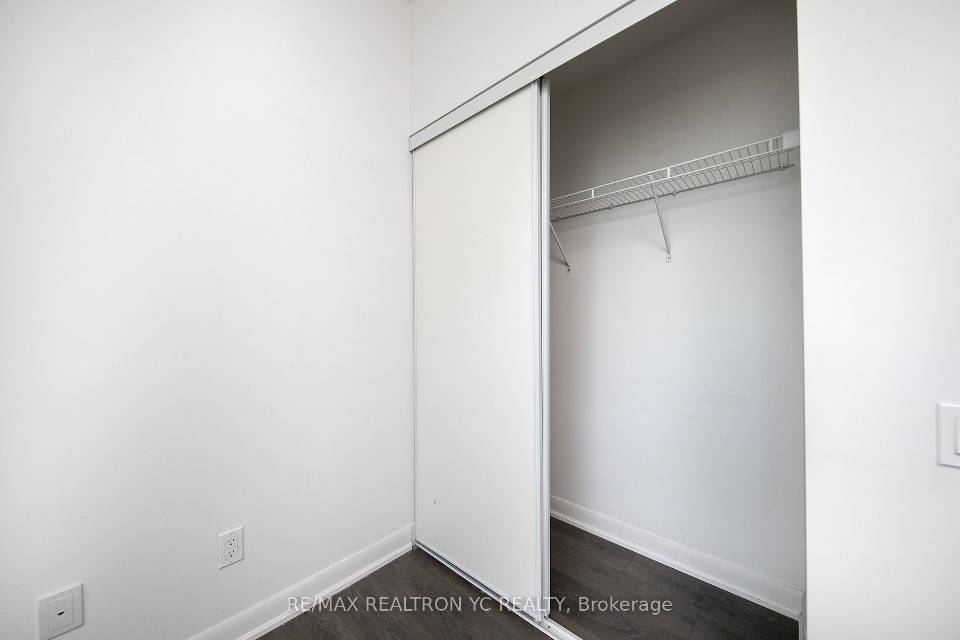 5168 Yonge St, #2912