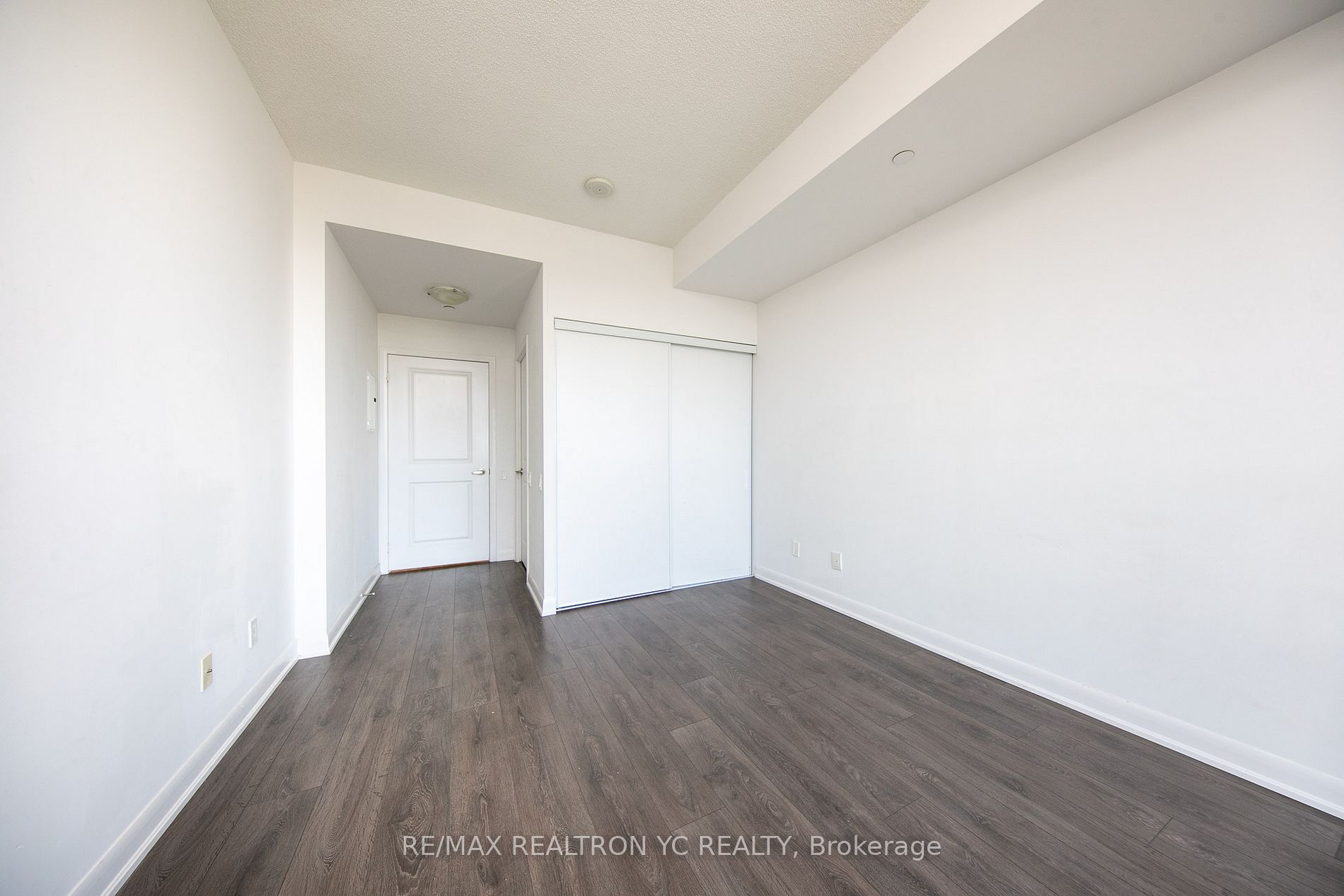 5168 Yonge St, #2912