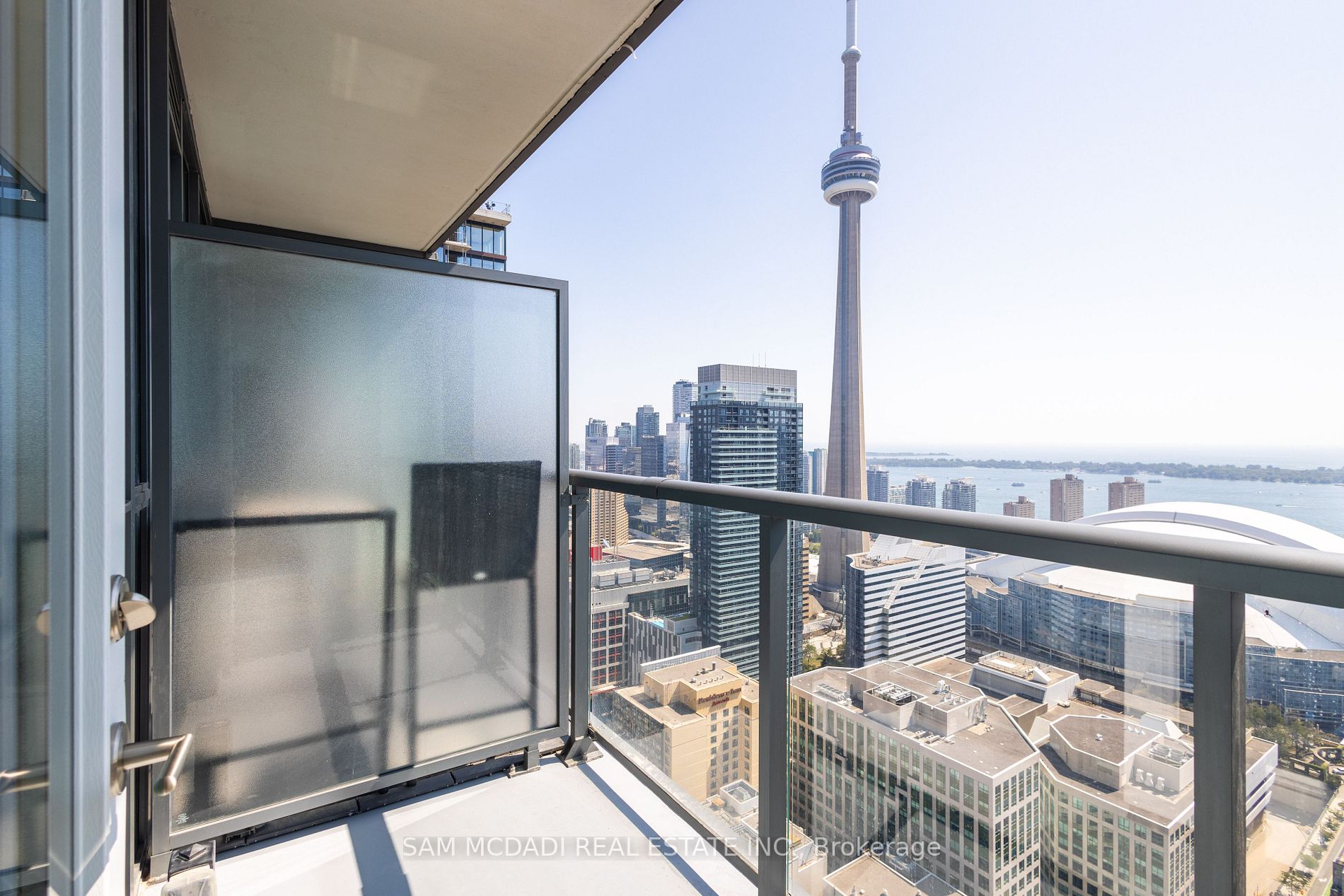88 Blue Jays Way, #4105