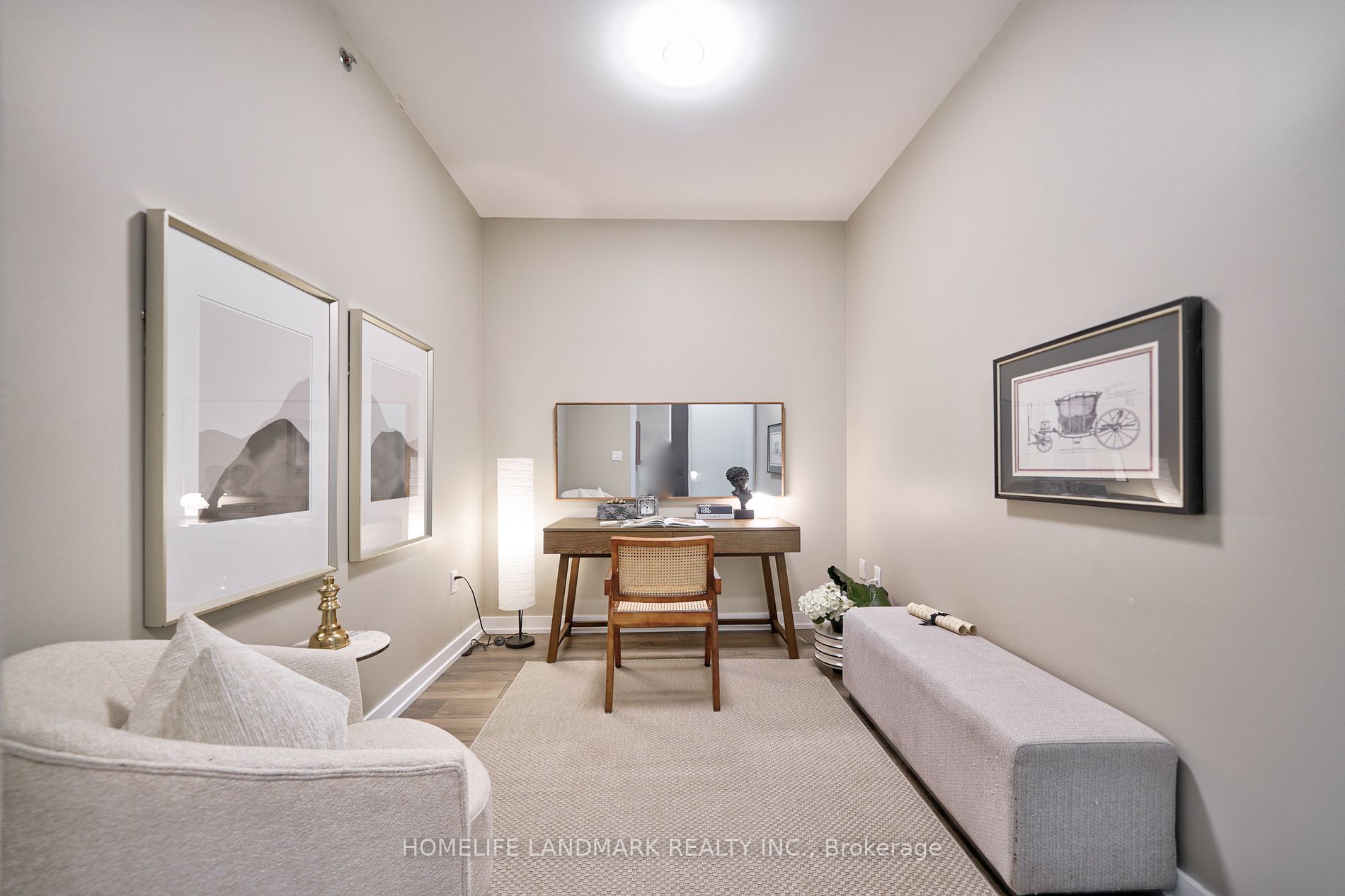 426 University Ave, #3201
