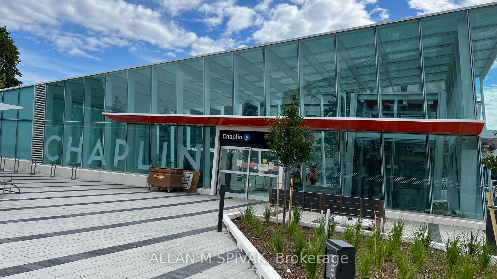 787 Spadina Rd, #N1
