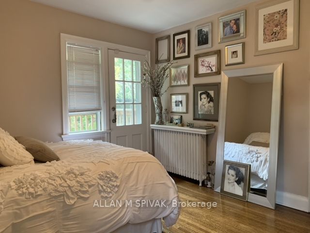 787 Spadina Rd, #N1
