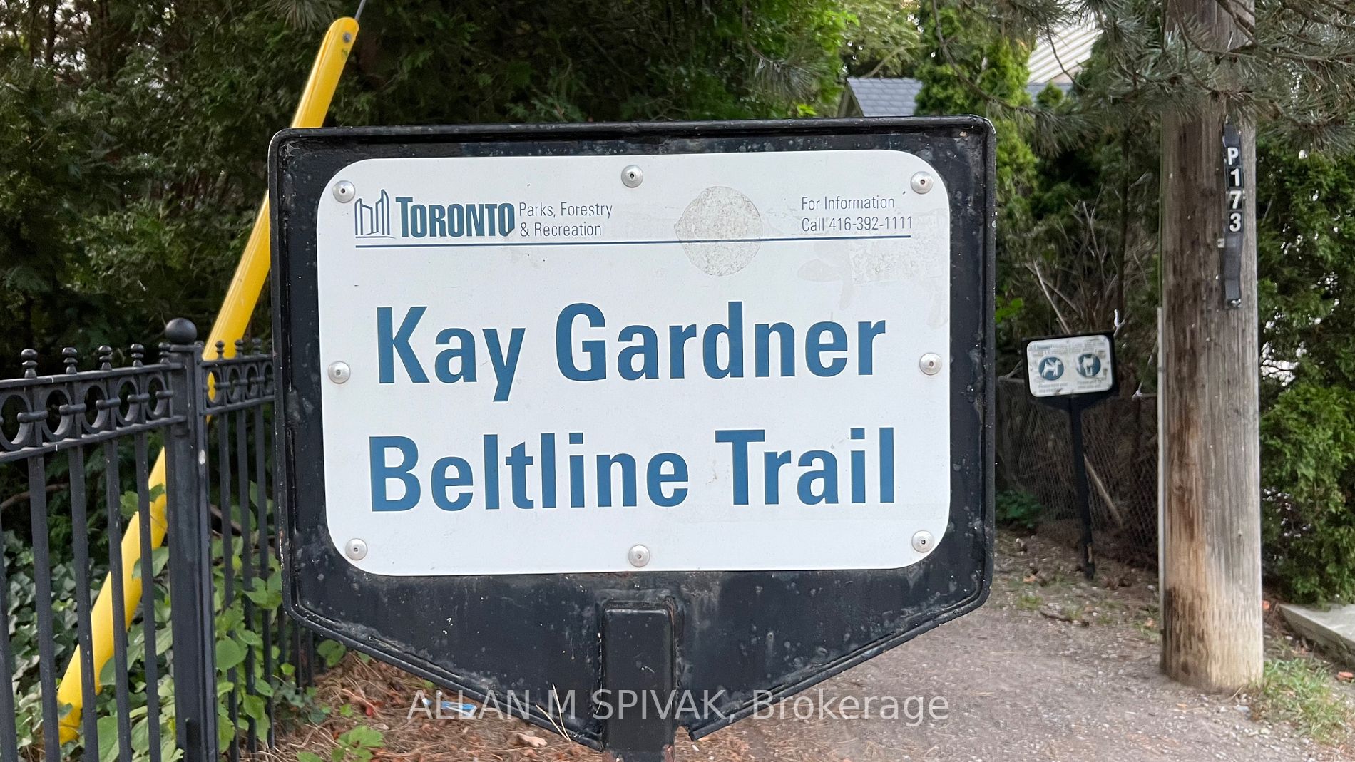 787 Spadina Rd, #N1