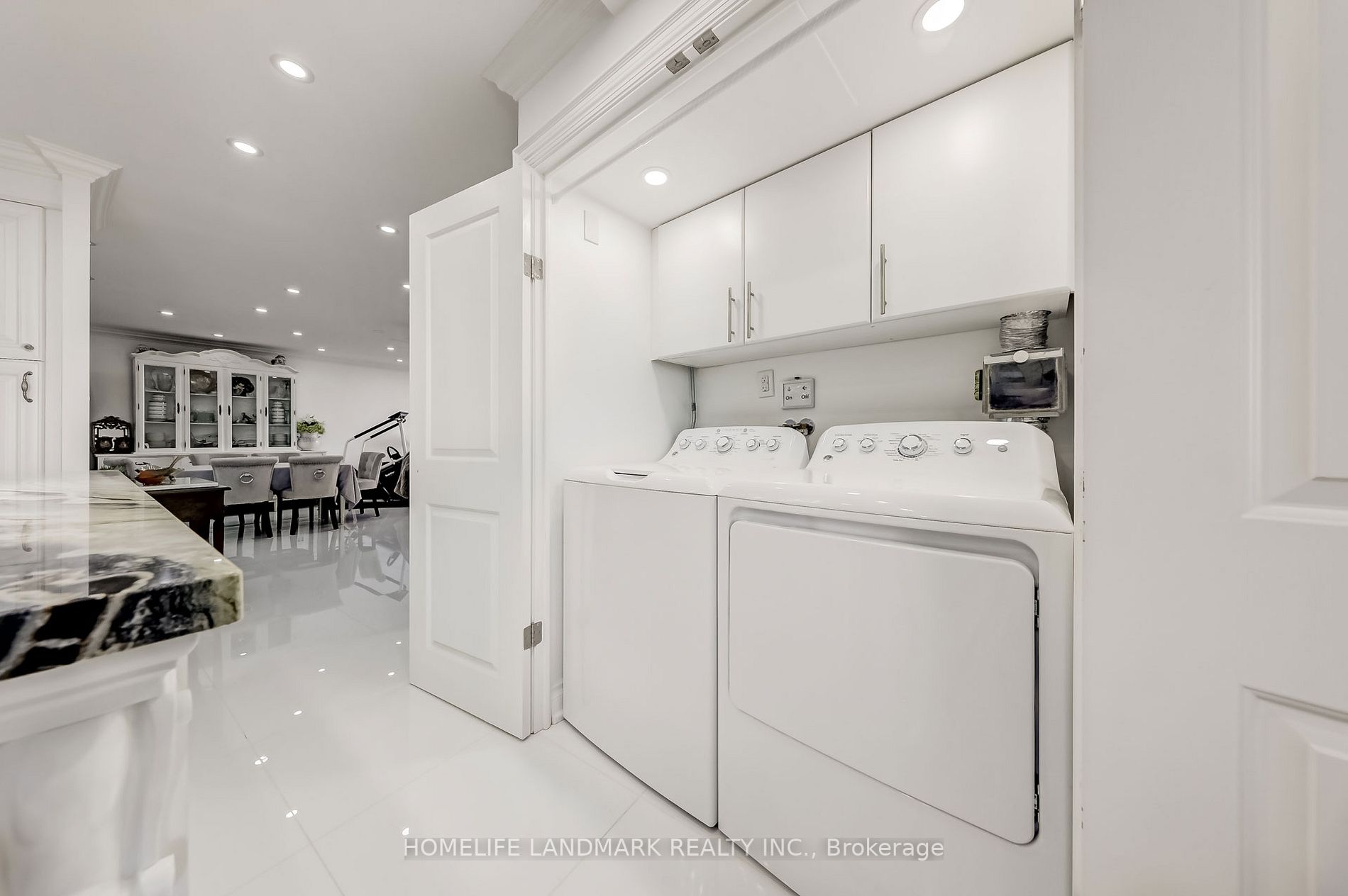 1201 Steeles Ave W, #402