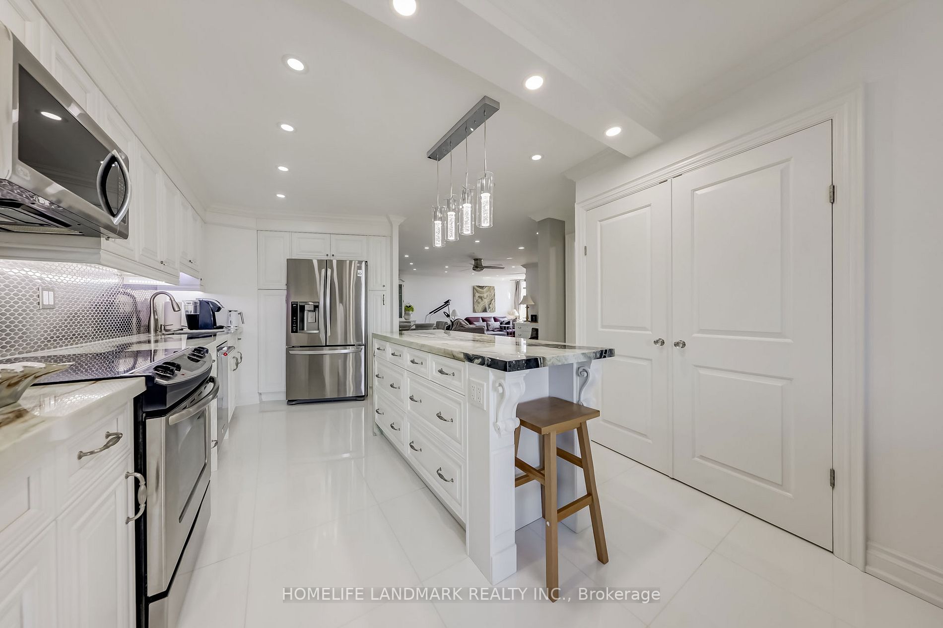 1201 Steeles Ave W, #402