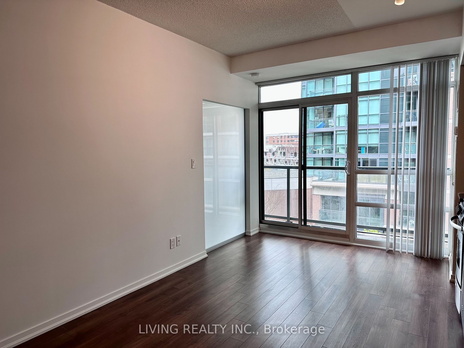 68 Abell St, #621
