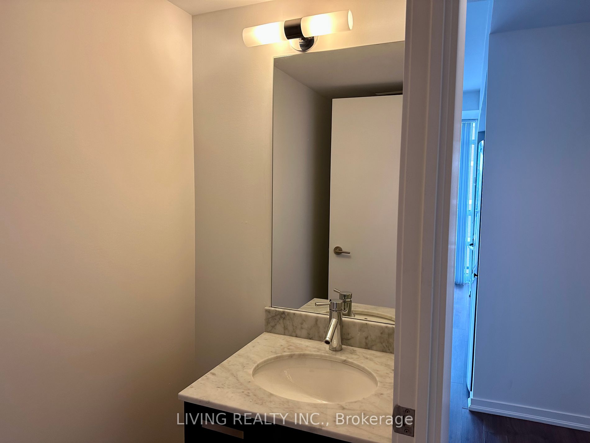 68 Abell St, #621