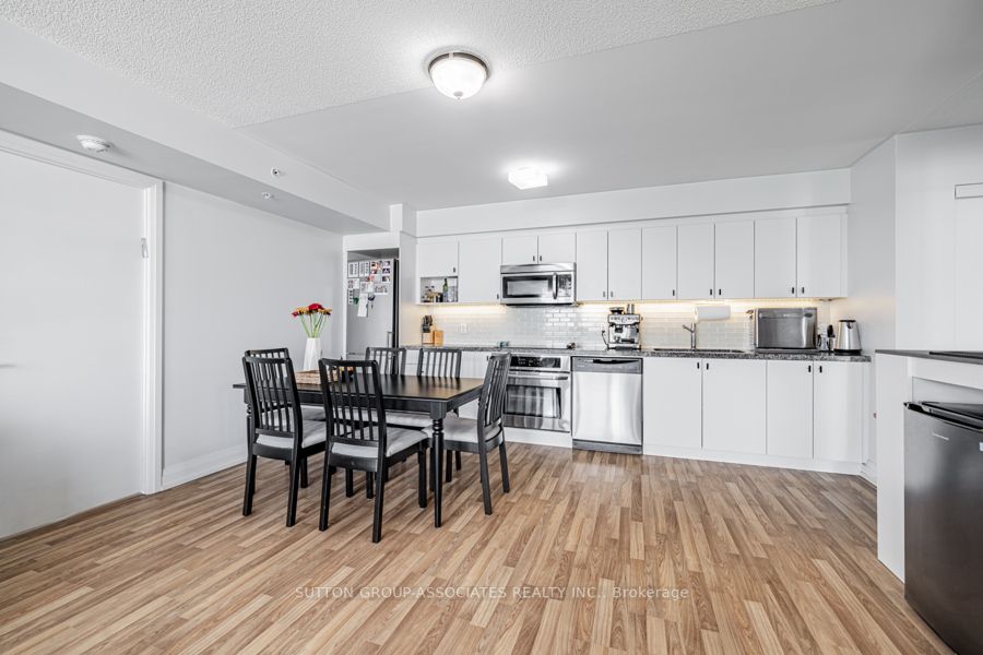 555 Wilson Ave, #803E
