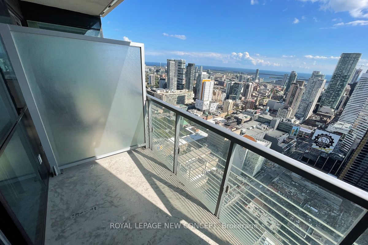 386 Yonge St, #4409