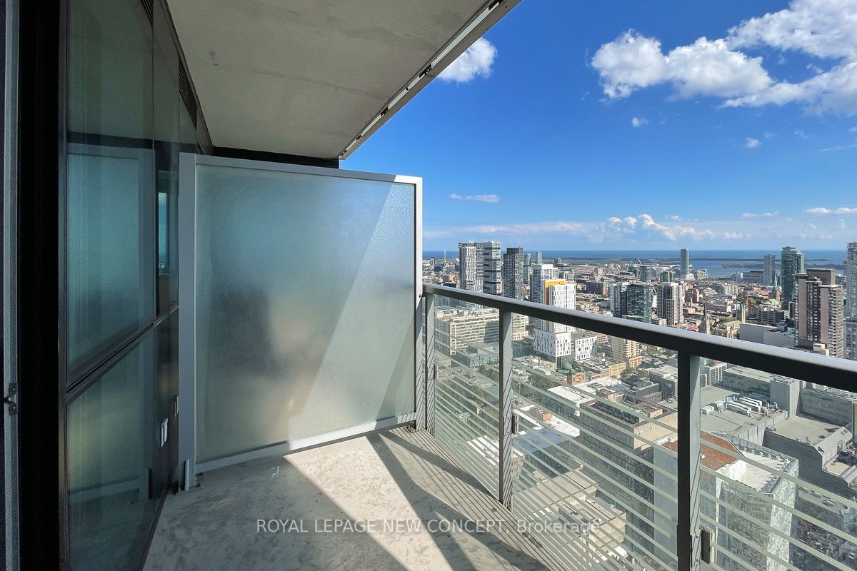 386 Yonge St, #4409