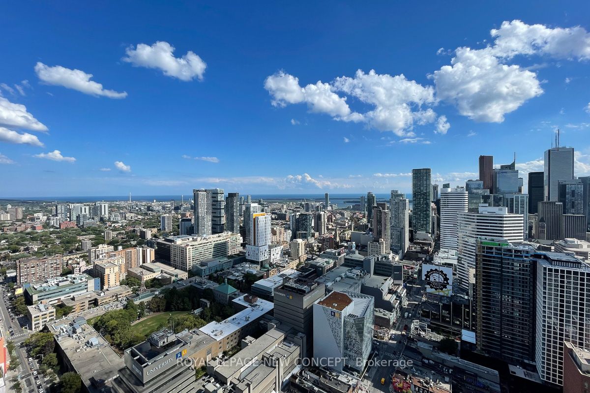 386 Yonge St, #4409