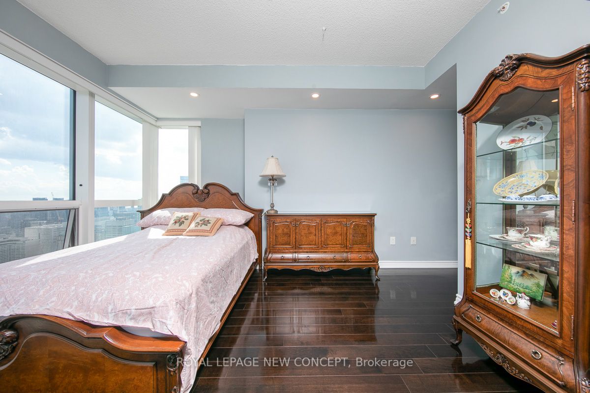 386 Yonge St, #4409