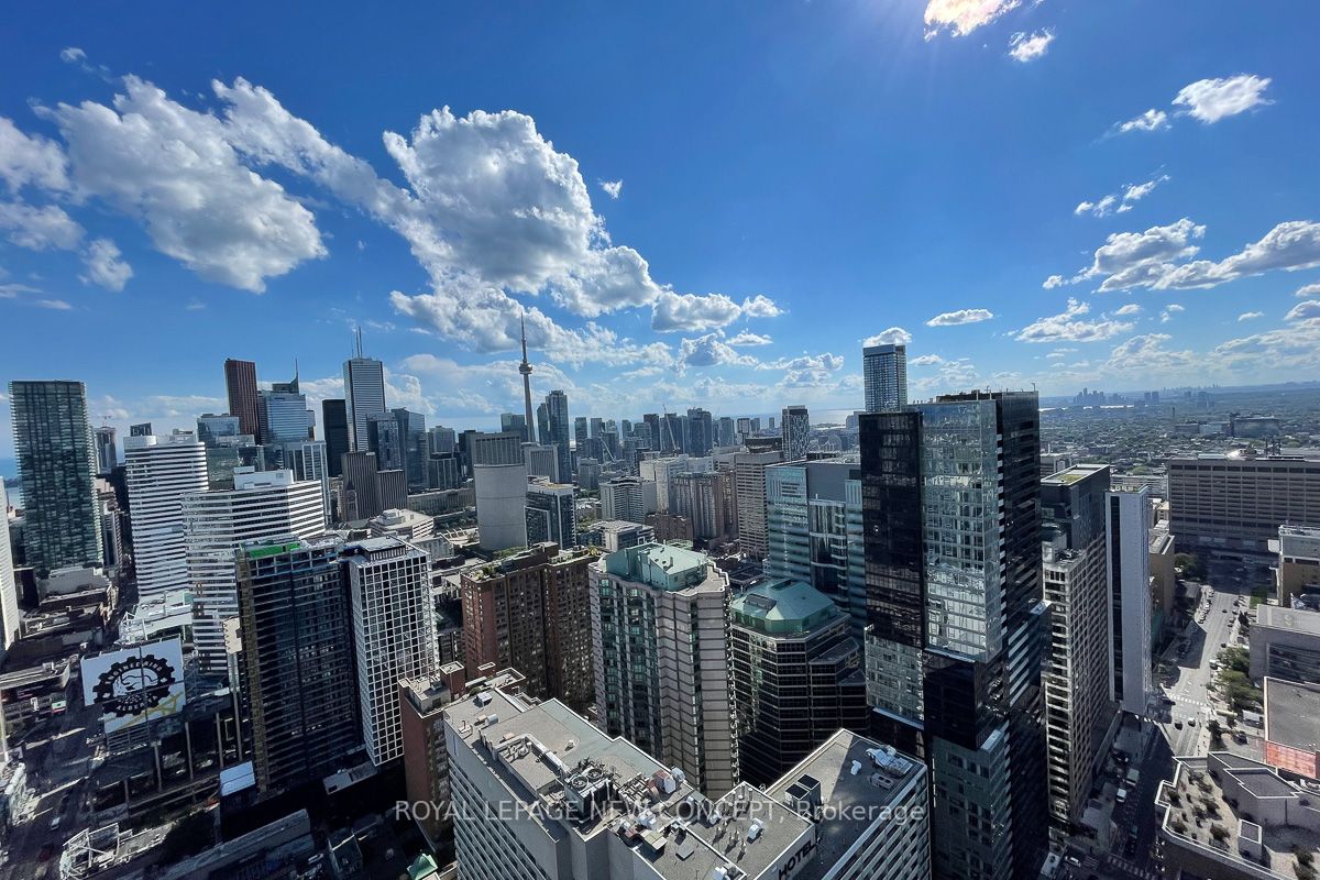 386 Yonge St, #4409