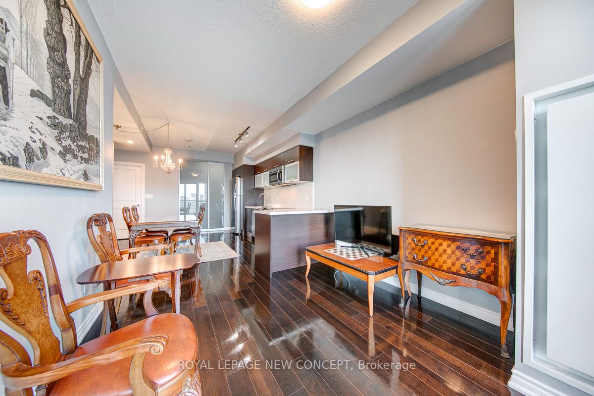 386 Yonge St, #4409
