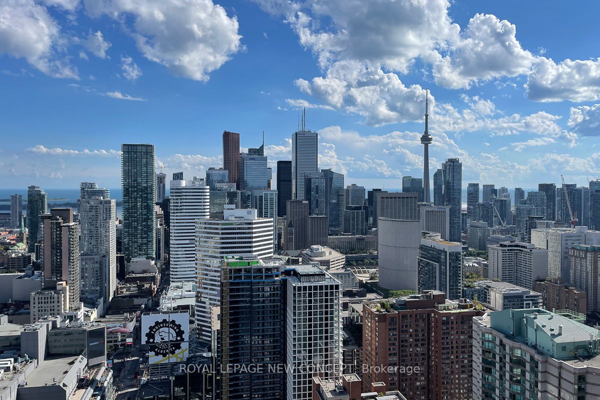 386 Yonge St, #4409
