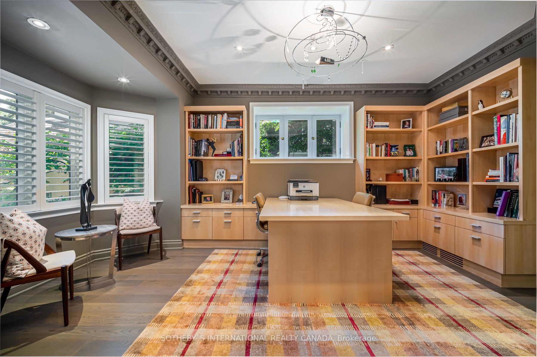 16 Clarendon Avenue