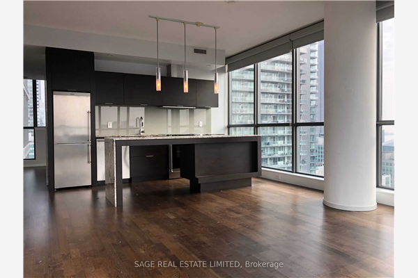 8 Charlotte St, Toronto