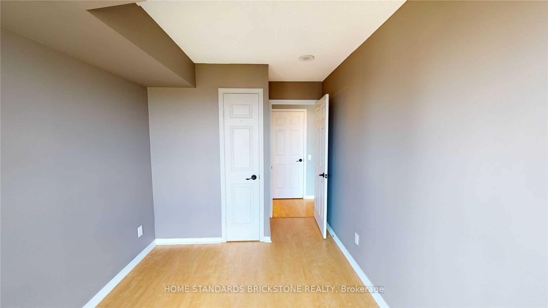 Listing C6792536 - Large Photo # 12